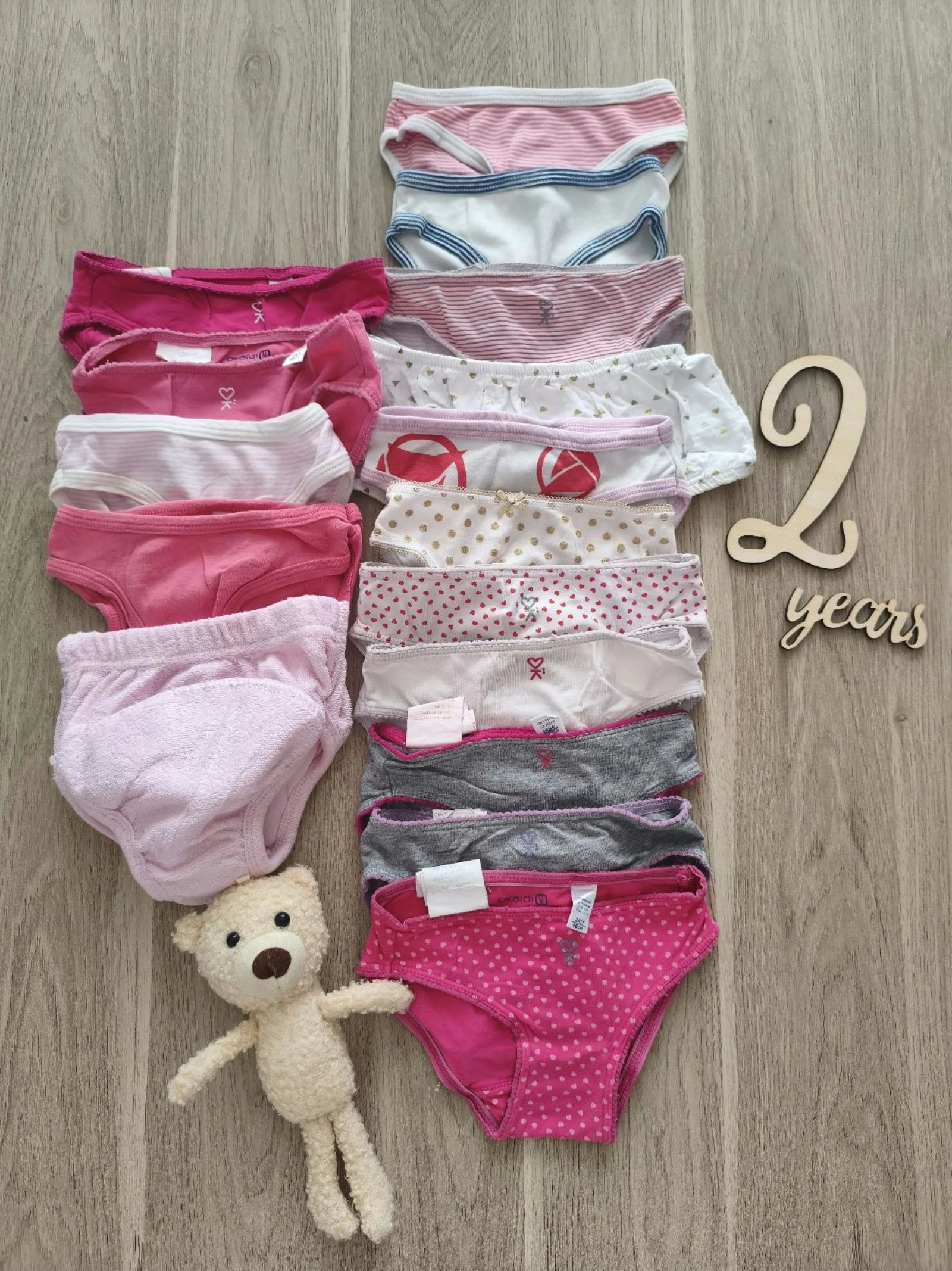 Lot de 16 culottes 2 ans 